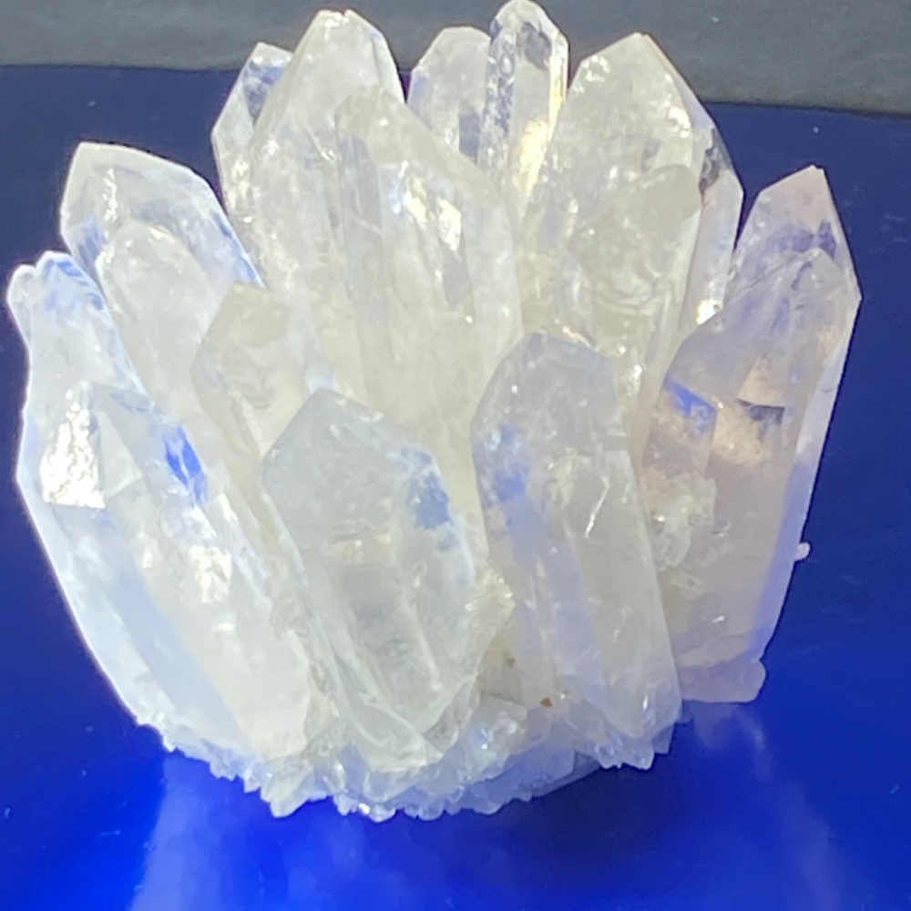 Clear Quarts cluster mineral  from Madagascar 429grams  3"x3 1/2" - Picture 6 of 7